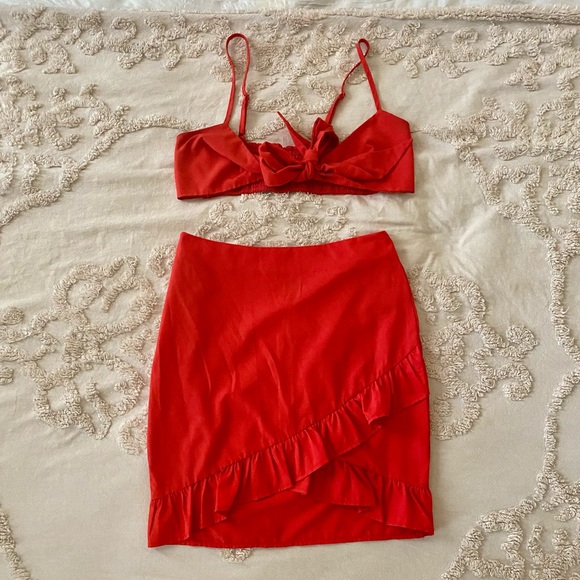 Red Two Piece Set - Picture 1 of 4